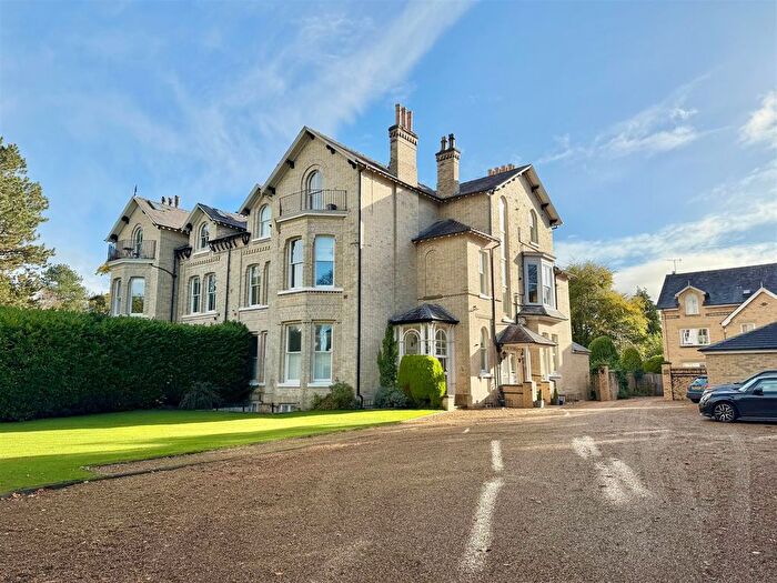 2 Bedroom Flat For Sale In The Firs, Bowdon, Altrincham, WA14