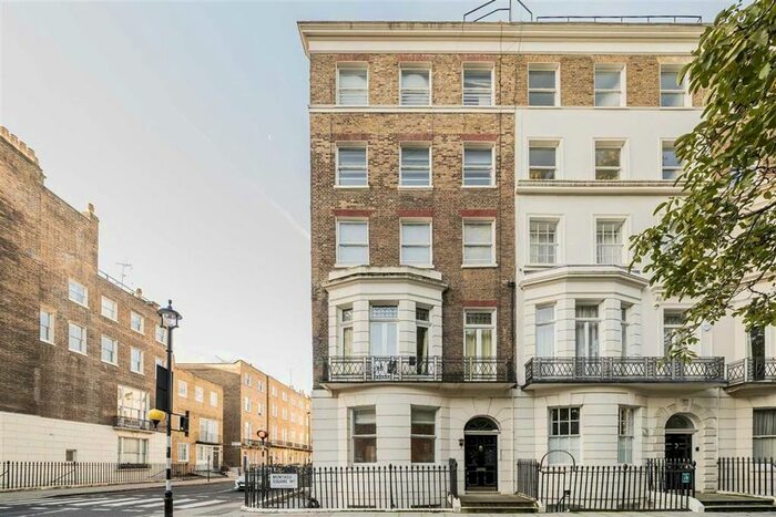 2 Bedroom Flat To Rent In Montagu Square, London, W1H