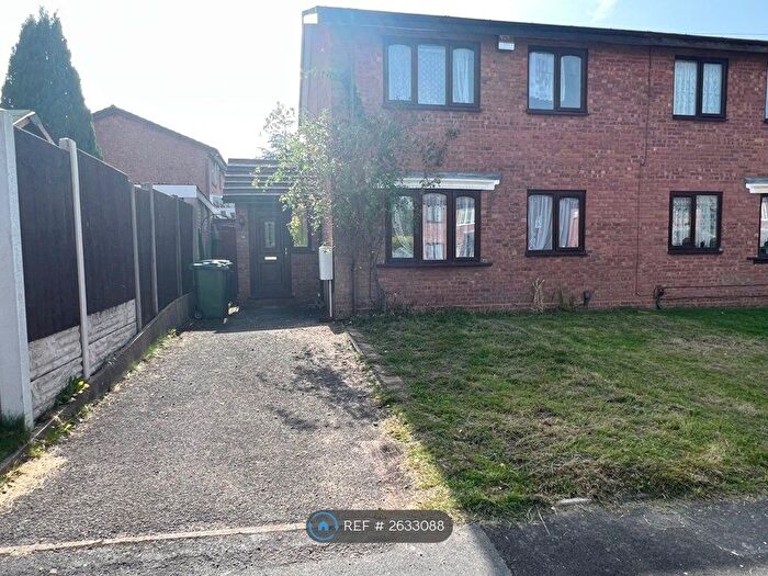 3 Bedroom Semi-Detached House To Rent In Gladstone Street, West Bromwich, B71
