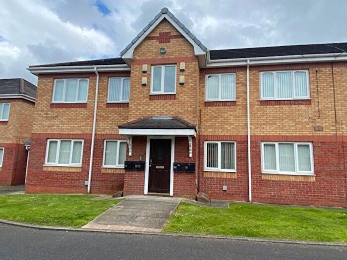 2 Bedroom Apartment For Sale In Larchtree Mews, Liverpool, L12