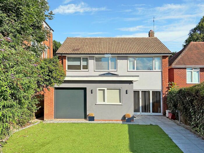 4 Bedroom Detached House To Rent In Clarendon Road, Kenilworth, CV8