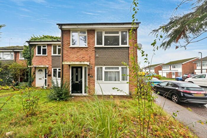 3 Bedroom End Of Terrace House For Sale In Milton Dene, Hemel Hempstead, HP2