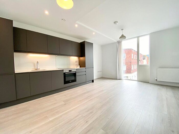 2 Bedroom Apartment To Rent In Bedminster, The Engine House, BS3