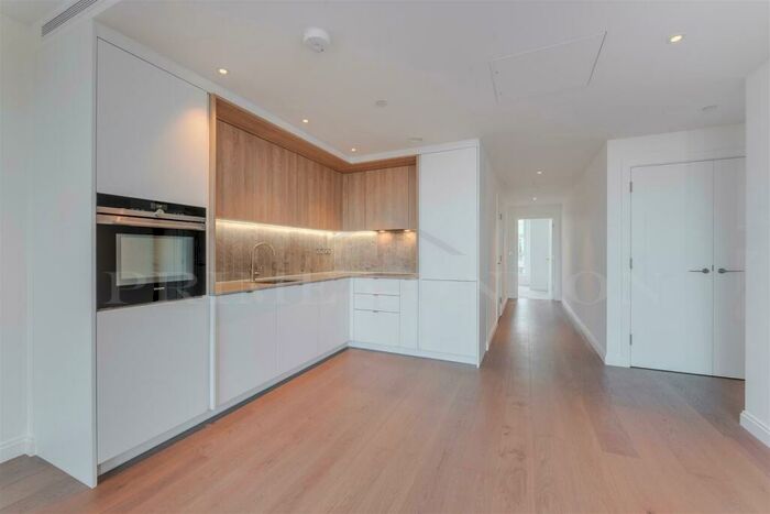 2 Bedroom Apartment To Rent In Phoenix Court, Oval Village, London, SE11