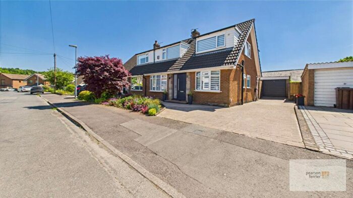 3 Bedroom Semi-Detached House For Sale In Avon Drive, Walmersley, Bury, BL9