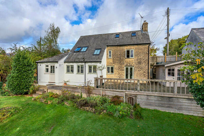 2 Bedroom Cottage To Rent In Mill Lane, Corston, SN16