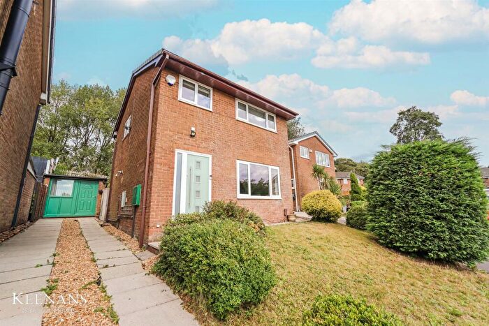 3 Bedroom Detached House To Rent In Harebell Close, Rochdale, OL12