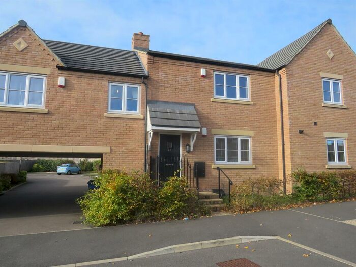 1 Bedroom Maisonette For Sale In Thompson Way, Rothwell, Kettering, NN14