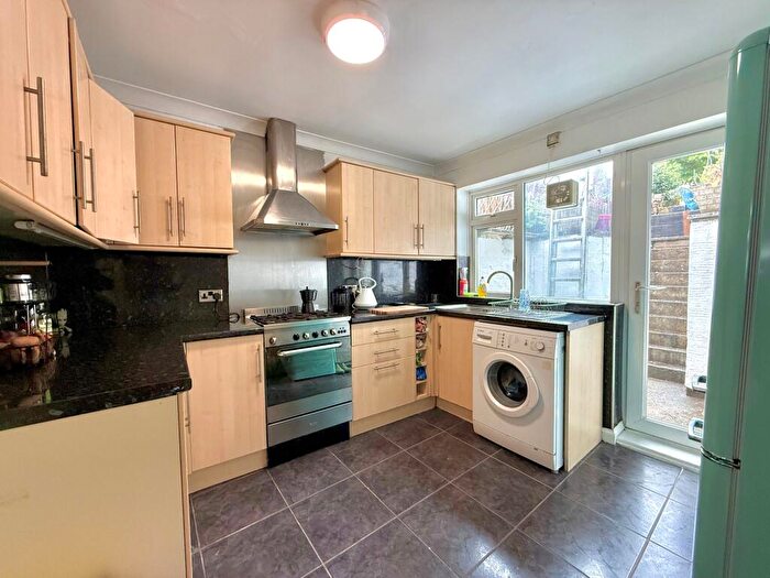 2 Bedroom Terraced House For Sale In Eastcott Hill, Old Town, Swindon, SN1