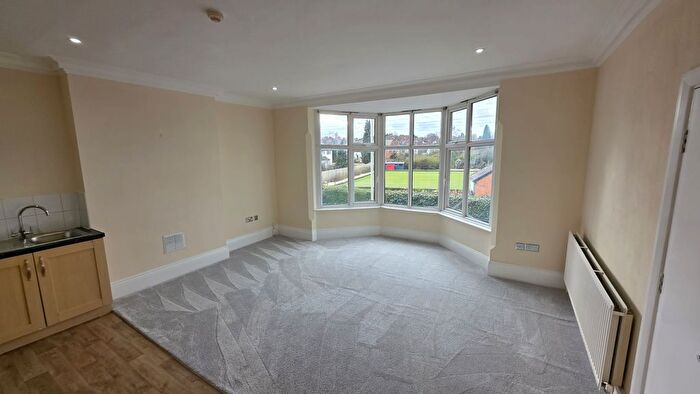 1 Bedroom Flat To Rent In Kimberley Road, Stoneygate, Leicester, LE2