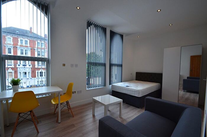 1 Bedroom Flat To Rent In London Road, Leicester, LE2