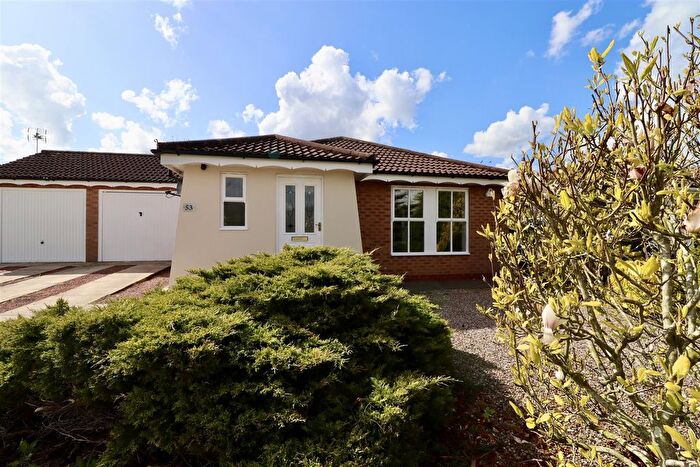 3 Bedroom Detached Bungalow For Sale In Moorfield Way, Wilberfoss, YO41