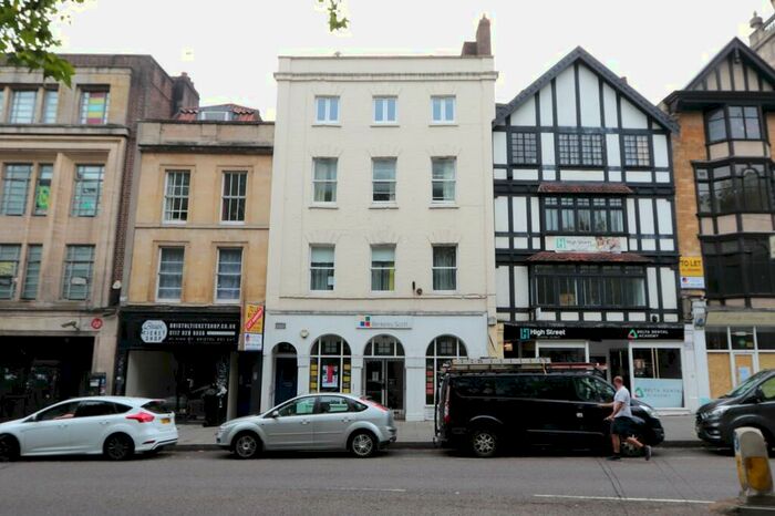 Studio To Rent In High Street, Bristol, BS1