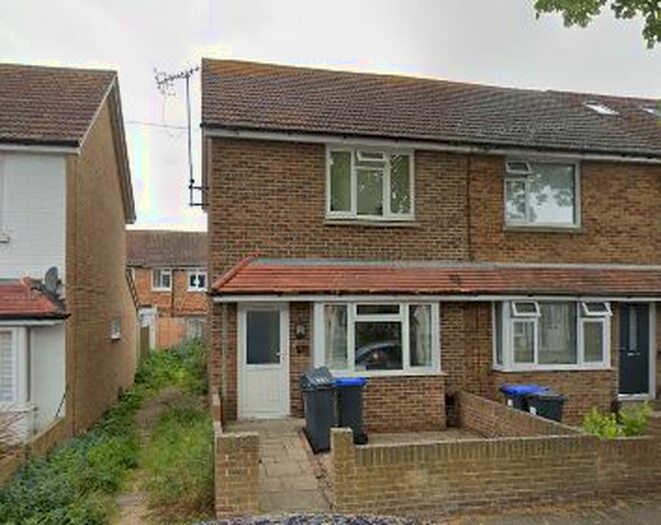 3 Bedroom End Of Terrace House To Rent In St. Elmo Road, Worthing, BN14