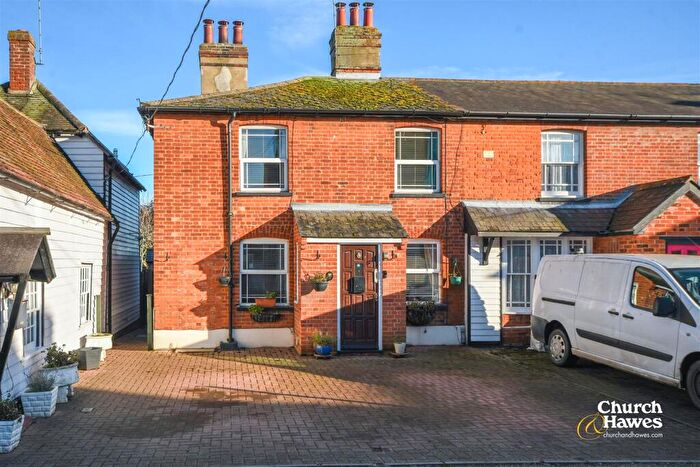 3 Bedroom Semi-Detached House For Sale In South Street, Tillingham, CM0