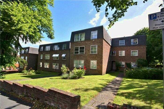 1 Bedroom Flat To Rent In Jenner Road, Guildford, Surrey, GU1