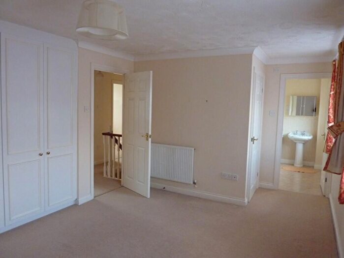 4 Bedroom Detached House To Rent In Brettenham Crescent, Ipswich, IP4