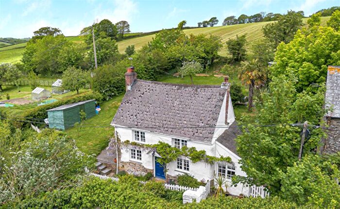 2 Bedroom Detached House For Sale In St. Ewe, St. Austell, PL26