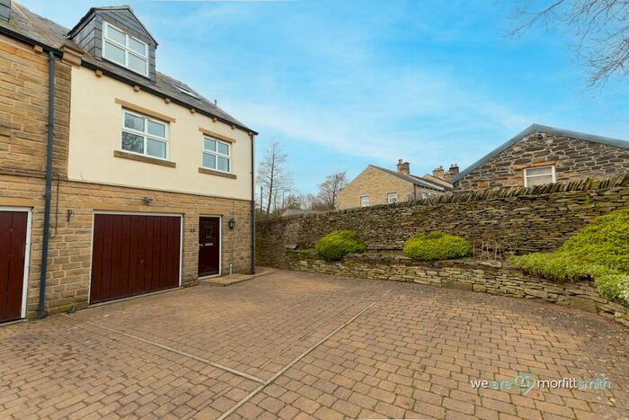 4 Bedroom Semi-Detached House For Sale In Rosemead, Ingbirchworth, Sheffield, S36