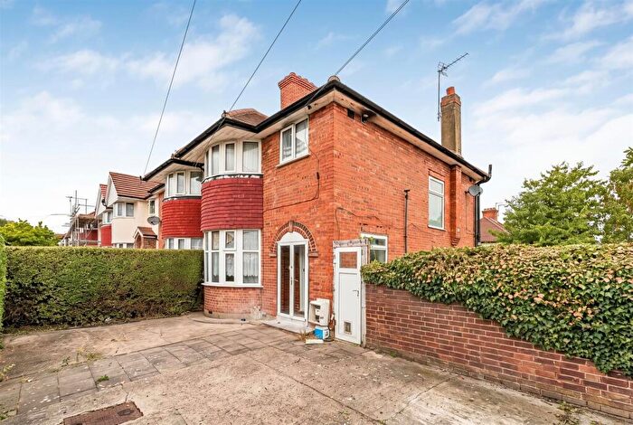3 Bedroom Semi Detached House For Sale In Medway Gardens, Wembley, HA0