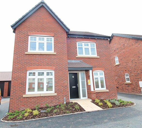 4 Bedroom Property To Rent In Rose Way, Nottingham, Nottinghamshire, NG12