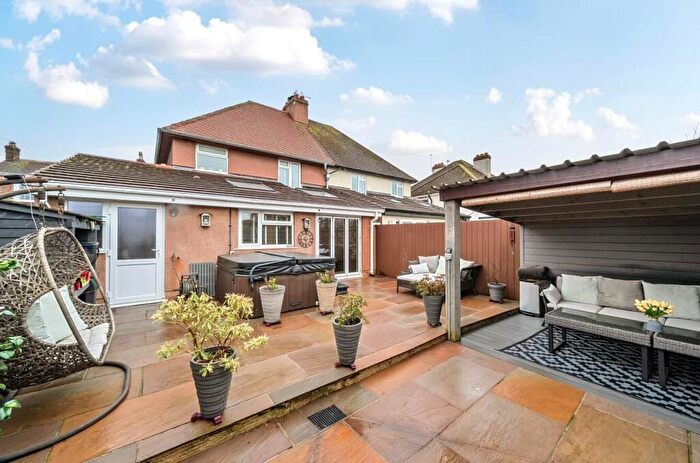 3 Bedroom Semi-Detached House For Sale In Causey Lane, Pinhoe, Exeter, EX1