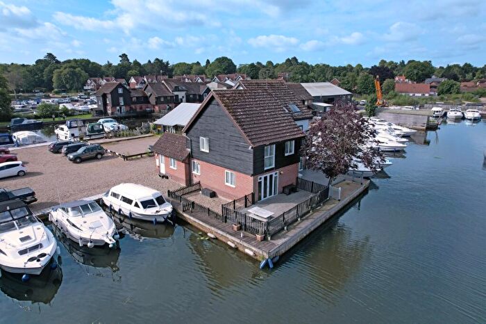 4 Bedroom Semi-Detached House For Sale In Wroxham, NR12