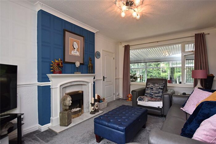 2 Bedroom Detached Bungalow For Sale In Sunfield Crescent, Royton, Oldham, Greater Manchester, OL2