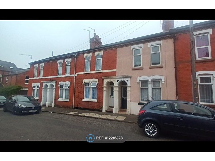 3 Bedroom Terraced House To Rent In Seymour Street, Northampton, NN5