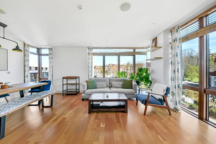 3 Bedroom Flat To Rent In Pulse Apartments, Lymington Road, NW6