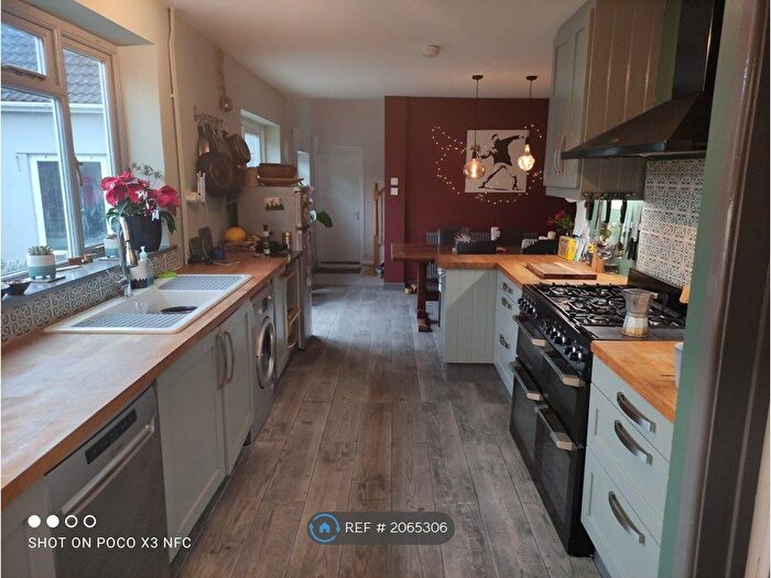 5 Bedroom Bungalow To Rent In The Street, Bishop Sutton, BS39