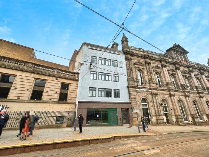 Apartment To Rent In Commercial Street, Sheffield, South Yorkshire, S1