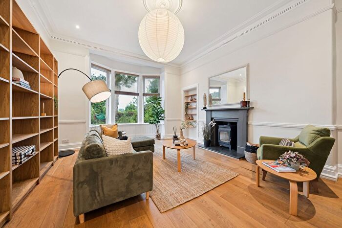 2 Bedroom Flat For Sale In Albert Road, Flat /, Crosshill, Glasgow, G42