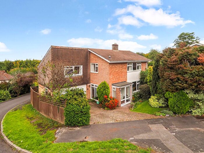 6 Bedroom Detached House For Sale In Olivers Battery, Winchester, SO22
