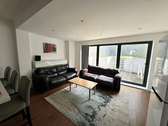 6 Bedroom House To Rent In Hartington Place, Brighton, BN2