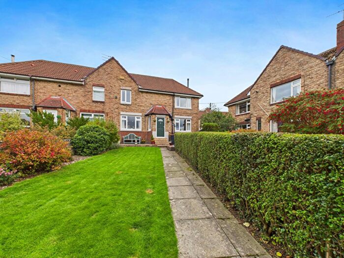 3 Bedroom Semi-Detached House For Sale In Clarence Gardens, Consett, DH8