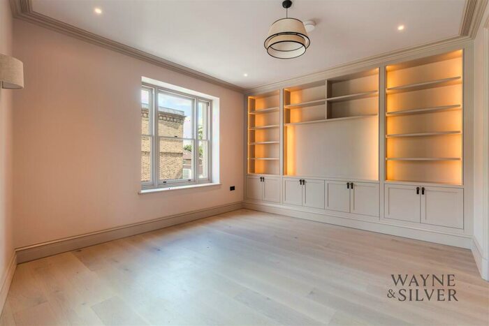 3 Bedroom Apartment To Rent In Willow Road, Hampstead, NW3
