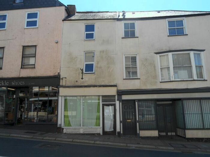 2 Bedroom Flat To Rent In New Bridge Street, Exeter, EX4