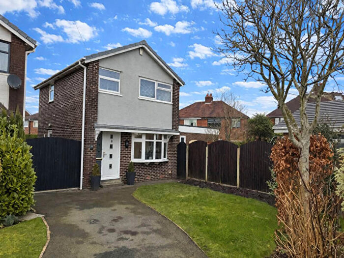 3 Bedroom Detached House For Sale In Clifton Close - Thornton Cleveleys -, FY5