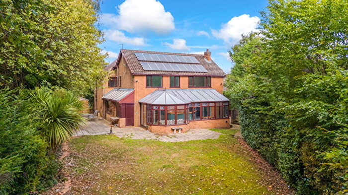 4 Bedroom Detached House For Sale In Silverdale Road, Ecclesall, Sheffield, S11