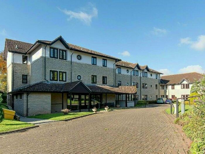 1 Bedroom Studio For Sale In Woodborough Road, Winscombe, North Somerset., BS25