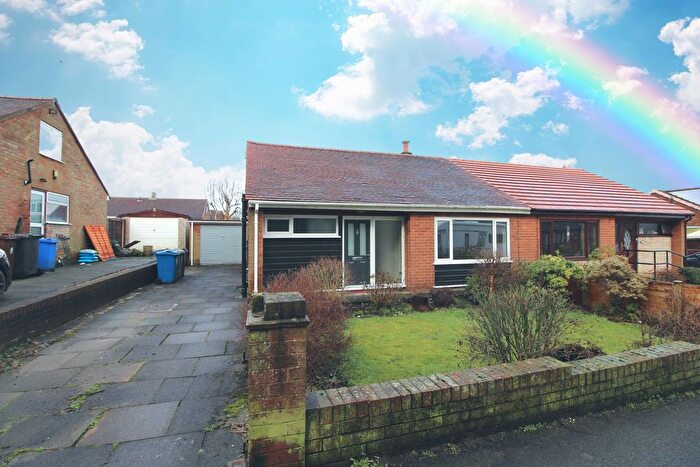 2 Bedroom Bungalow To Rent In Beech Walk, Winstanley, Wigan, WN3