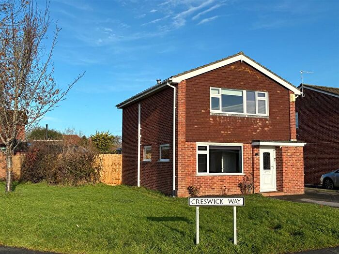 3 Bedroom Detached House For Sale In Creswick Way, Burnham-On-Sea, TA8