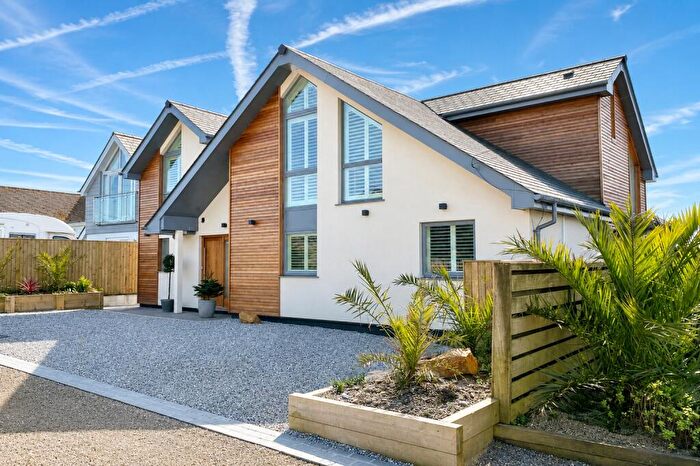 4 Bedroom Detached House For Sale In Driftwood, Trevone, PL28