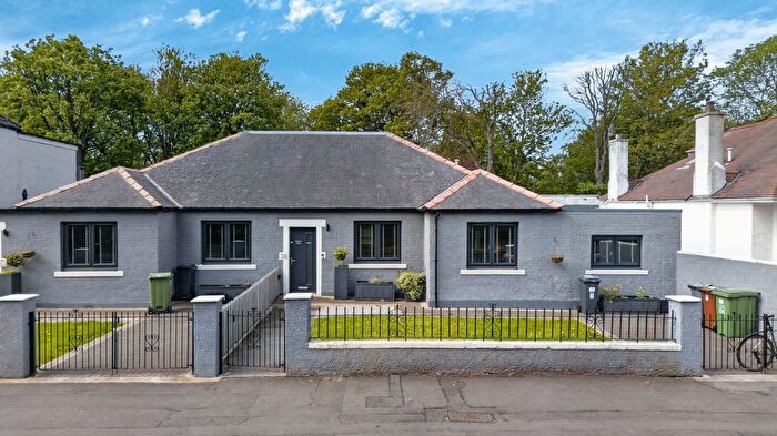 3 Bedroom Bungalow For Sale In Duddingston Row, Edinburgh, EH15