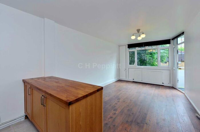 1 Bedroom Apartment To Rent In Maitland Park Road, Chalk Farm Road, NW3