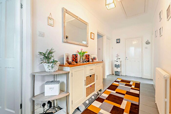 2 Bedroom Detached Bungalow For Sale In Lansdowne Road, Littlehampton, West Sussex, BN17