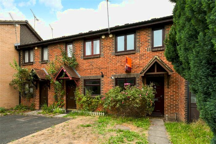 2 Bedroom Terraced House To Rent In Southerngate Way, New Cross, London, SE14