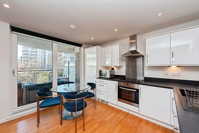 2 Bedroom Flat To Rent In Burgoyne House, Ealing Road, Brentford, TW8