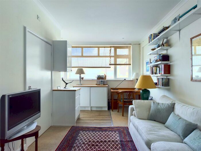 1 Bedroom Apartment To Rent In Maritime House, Portland, Dorset, DT5